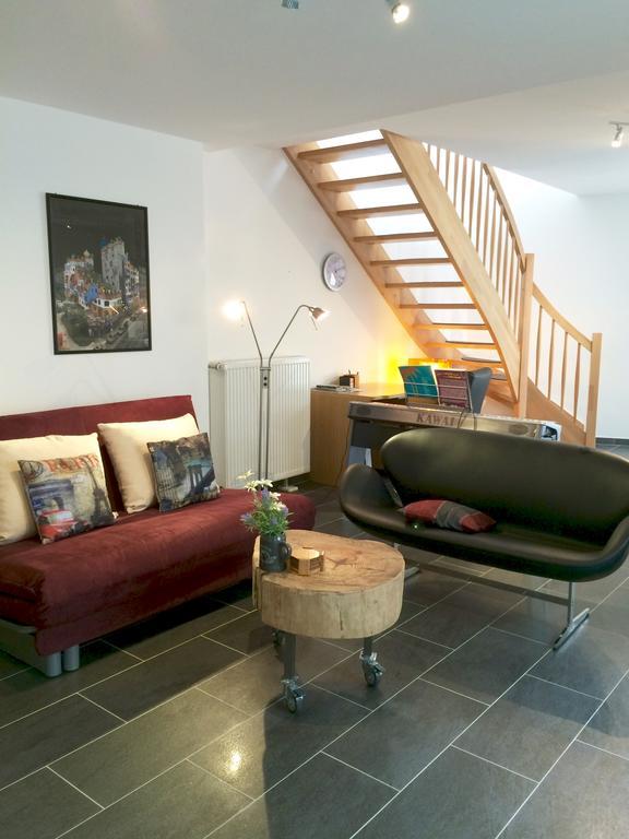 Individuell Wohnen Loft-Charakter Im Innenhof نيوس المظهر الخارجي الصورة