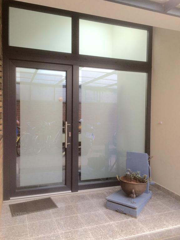Individuell Wohnen Loft-Charakter Im Innenhof نيوس المظهر الخارجي الصورة